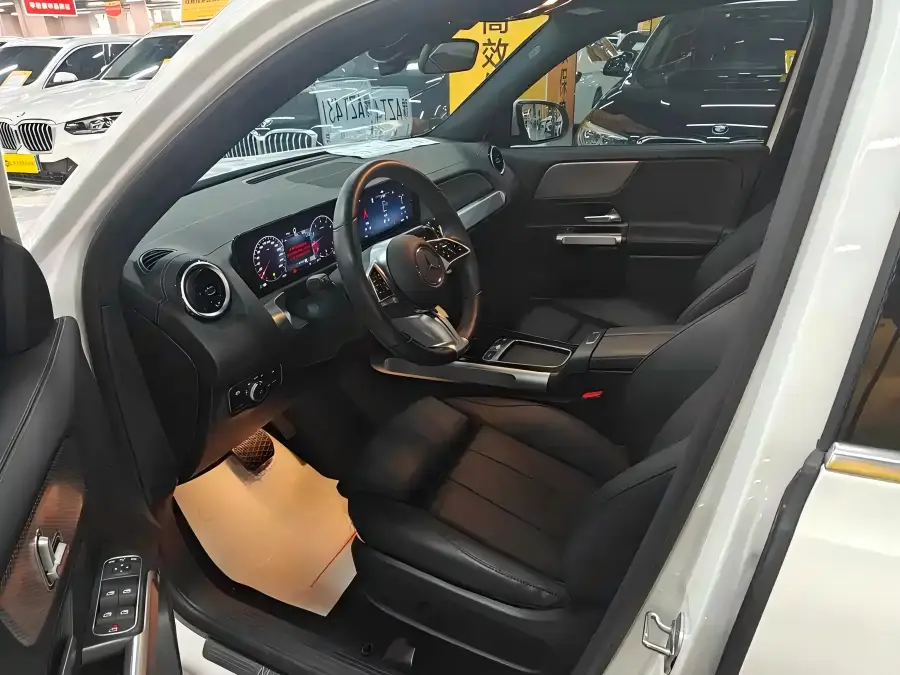 900x675_0_q87_c42_autohomecar__ChxpVWpdlneAVYoAAAZPzjc8T6w113.jpg.webp
